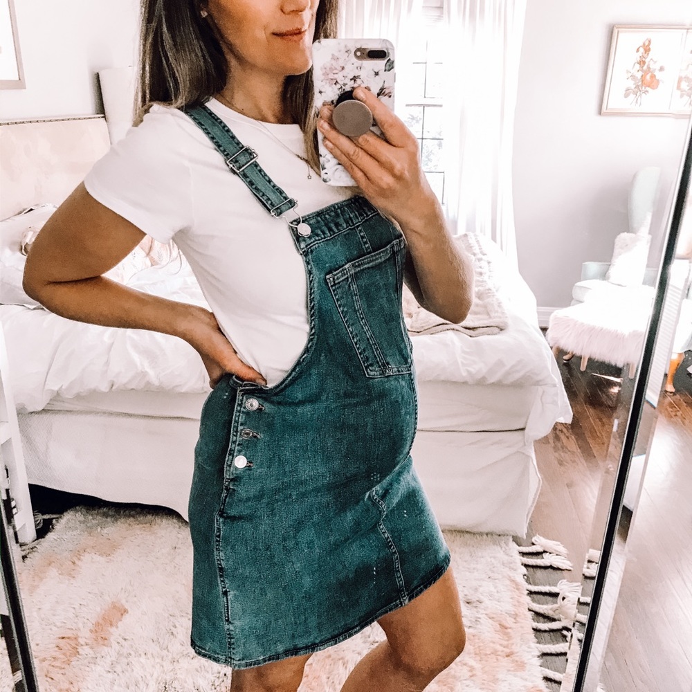 Adorable maternity jean skirt dress